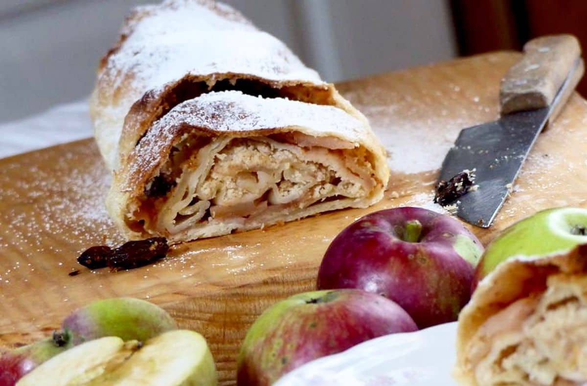 Strudel jabłkowy