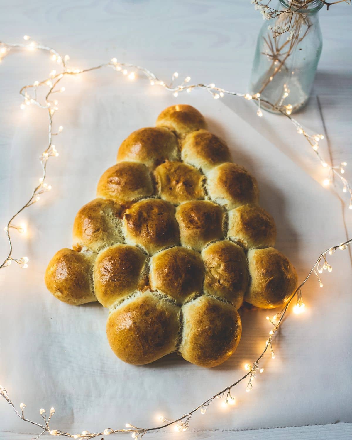 Chlebek do odrywania: z mozarellą i sosem pomidorowym – zdjęcie 1