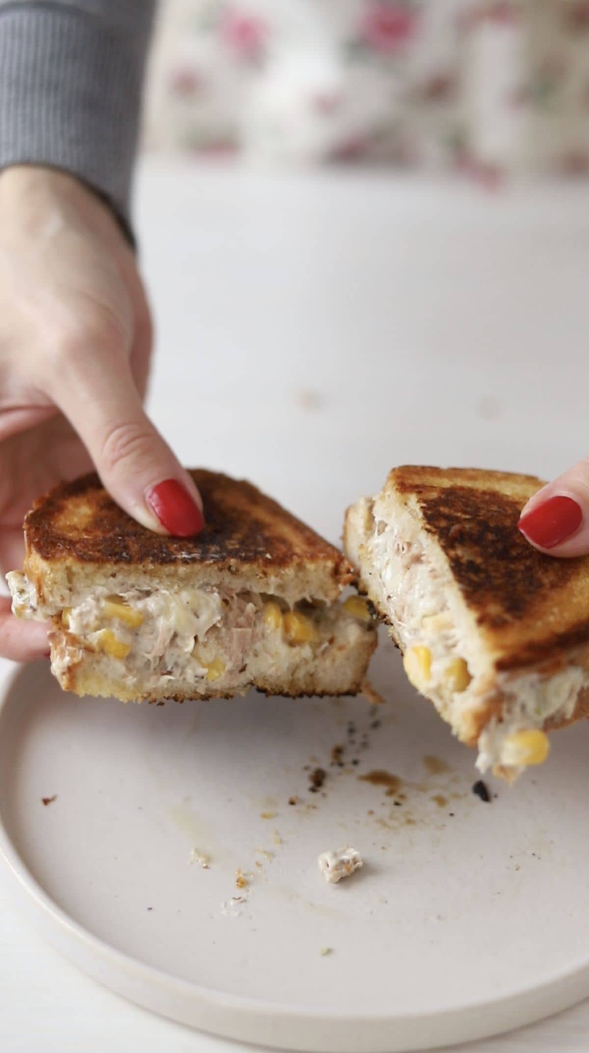 Grzanki z tuńczykiem