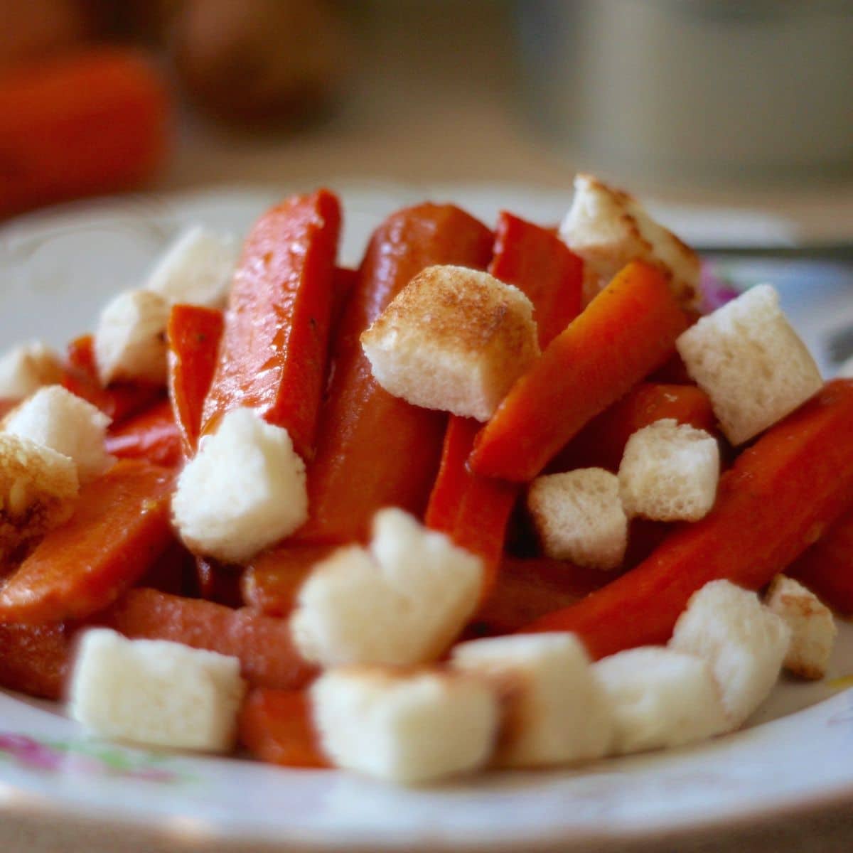 Marchewka z grzankami