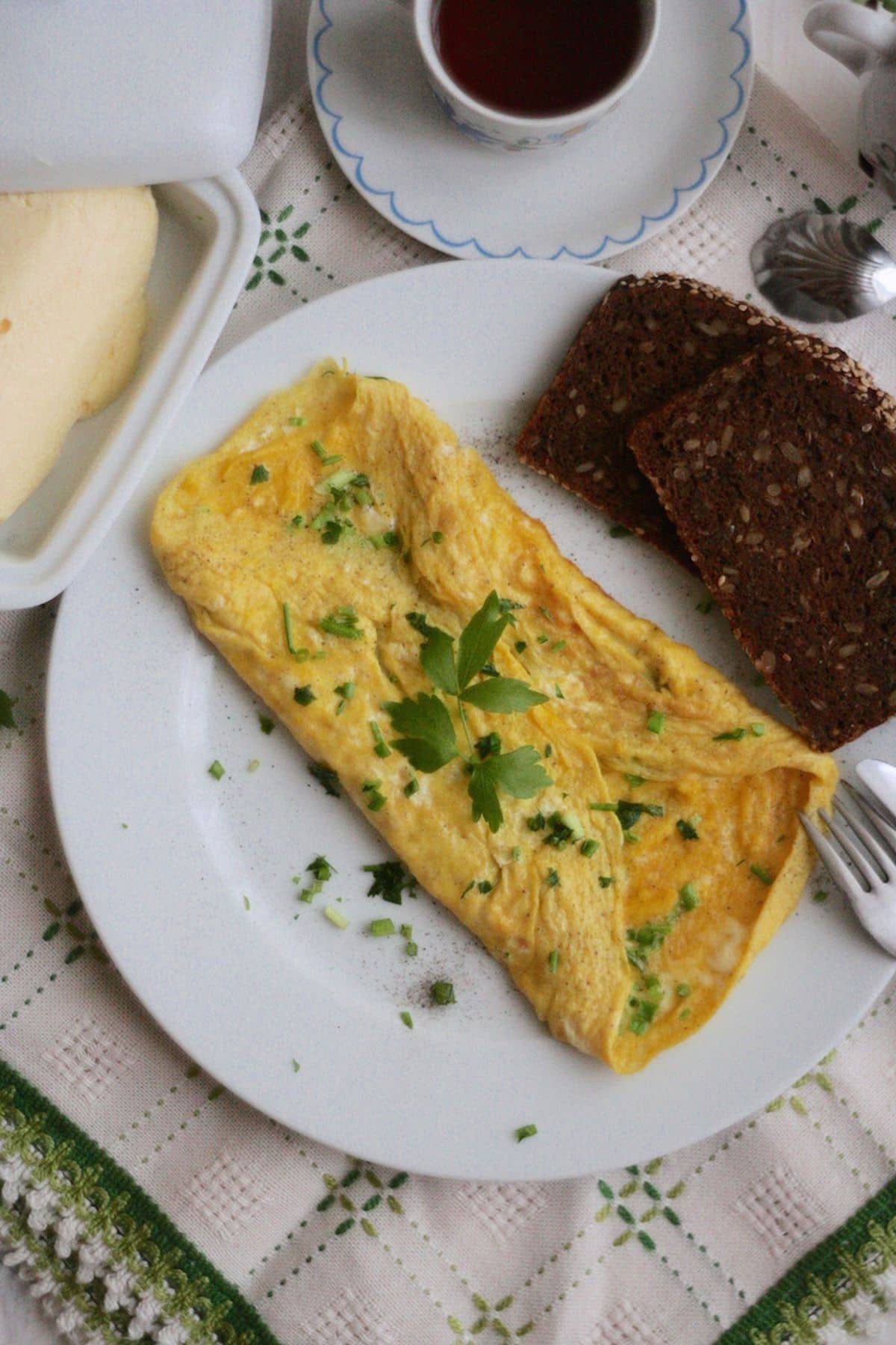 Omlet z zieleniną (aux fines herbes) – zdjęcie 2