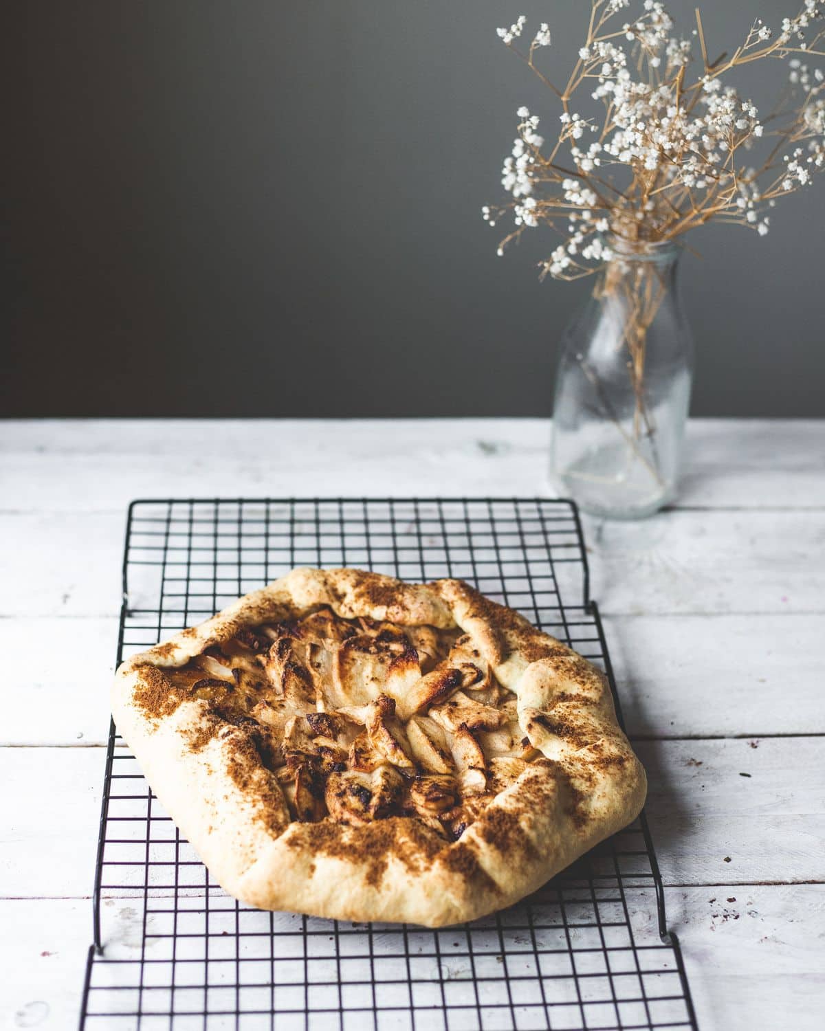 Rustykalna tarta z jabłkami – zdjęcie 3