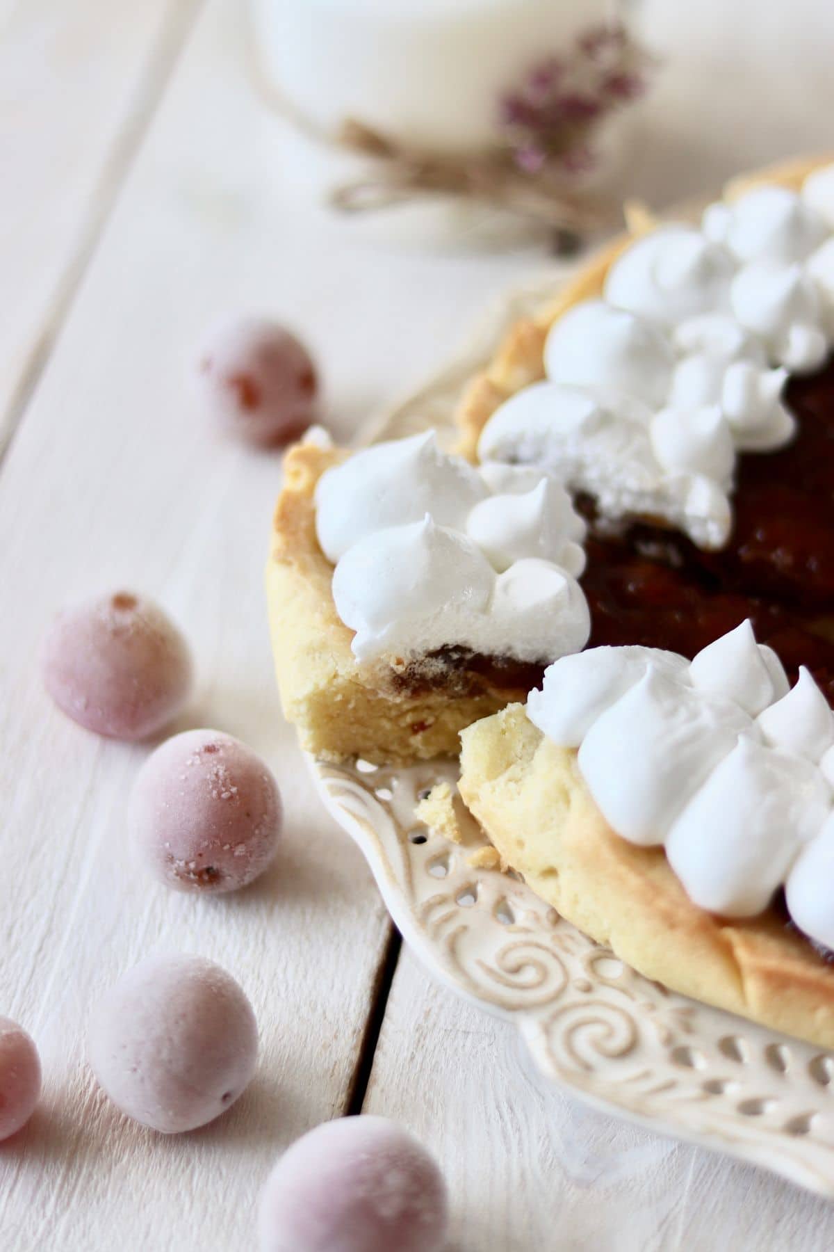 Tarta mirabelkowa z bezikami – zdjęcie 4
