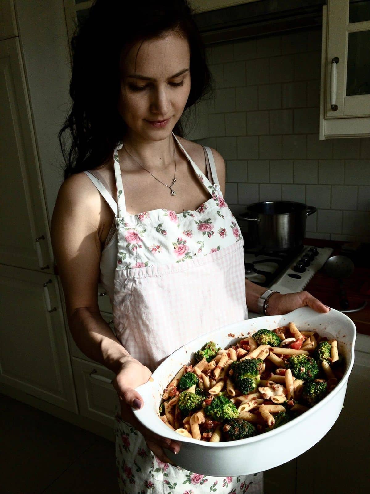 Zapiekanka makaronowa z brokułami i boczkiem – zdjęcie 3