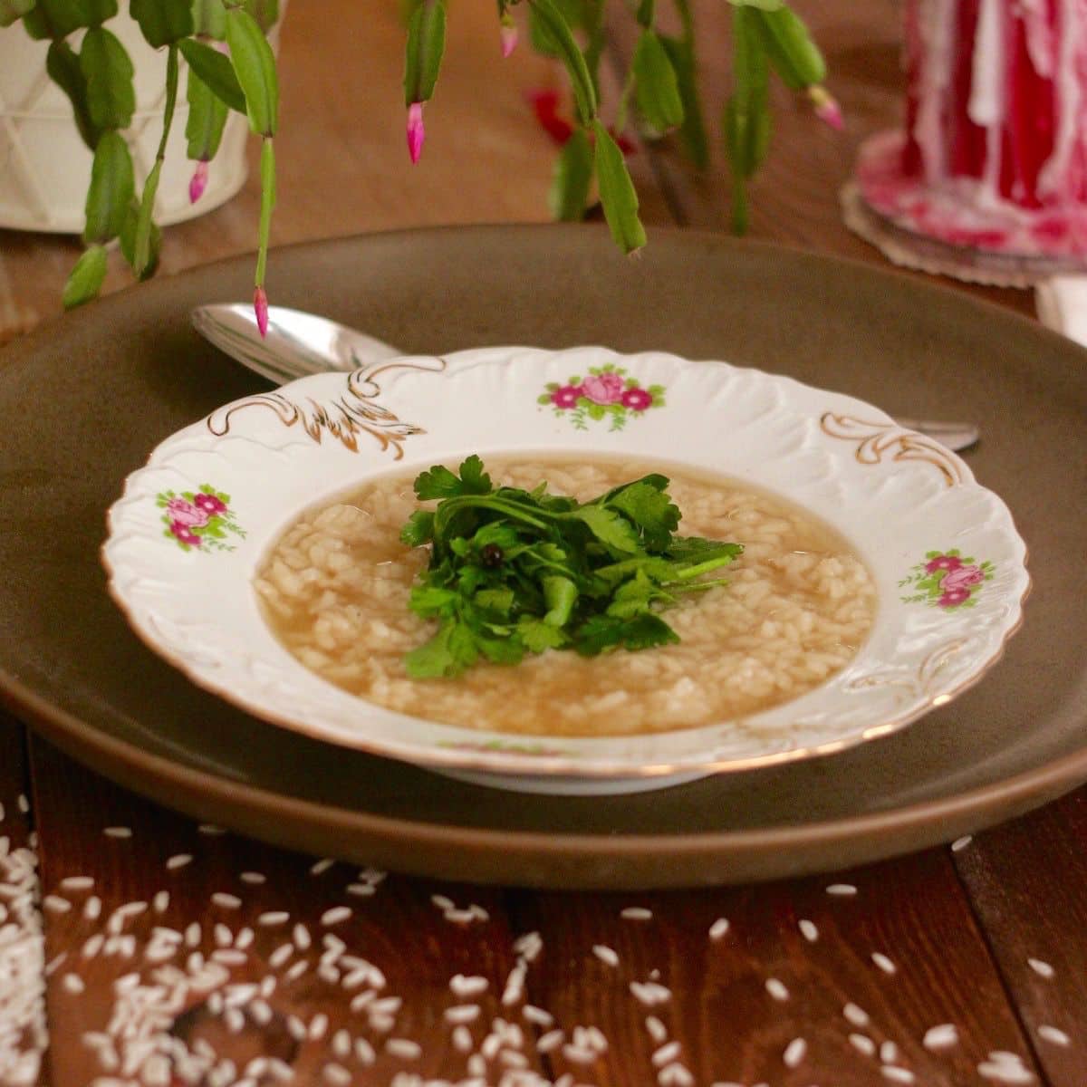 Ryżowa na warzywnym wywarze