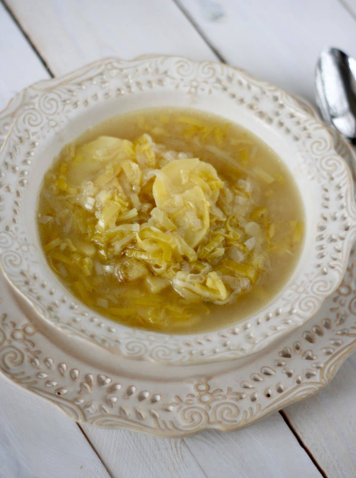 Zupa z młodych porów i kartofli – zdjęcie 2